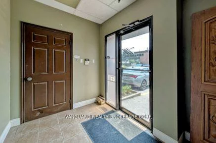 557, Fenmar, Humber Summit, Toronto