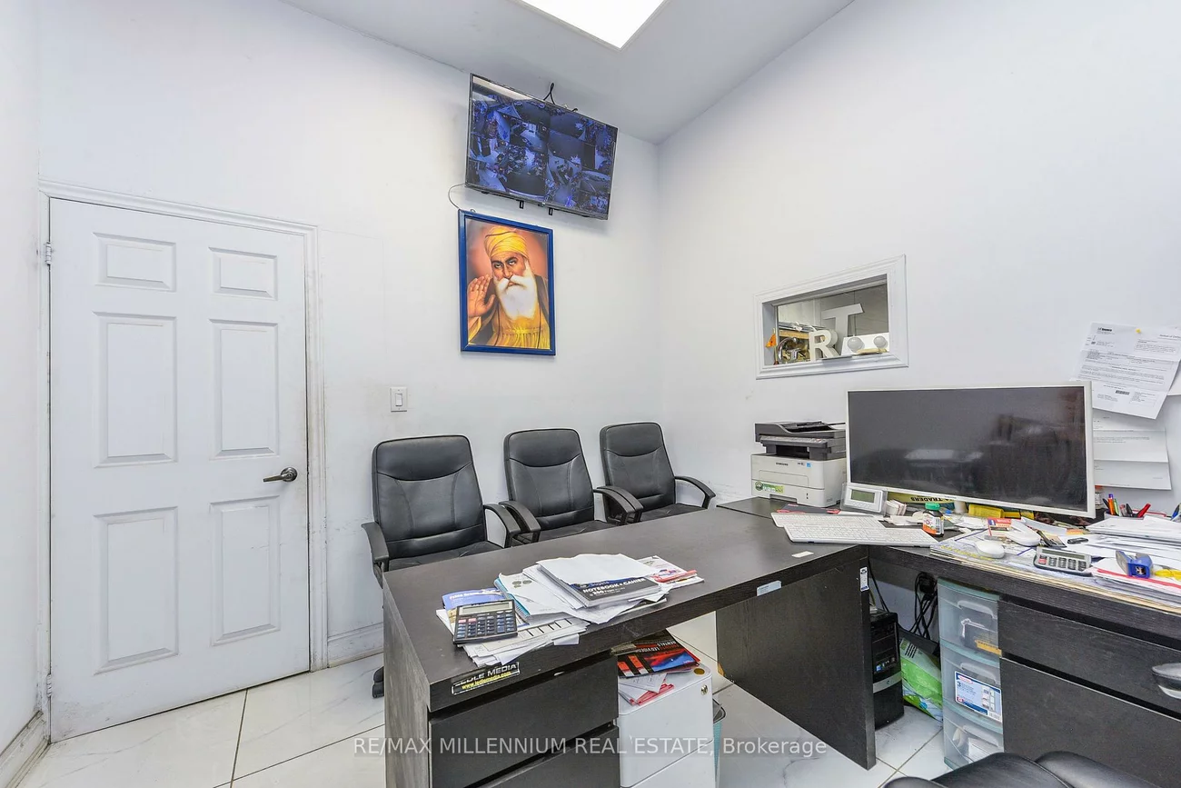 1780, Albion, West Humber-Clairville, Toronto