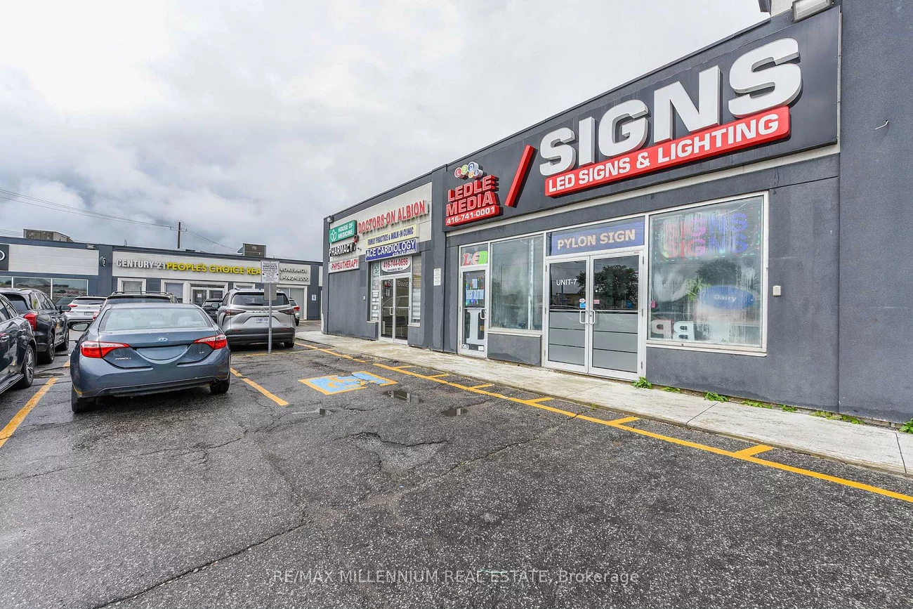 1780, Albion, West Humber-Clairville, Toronto