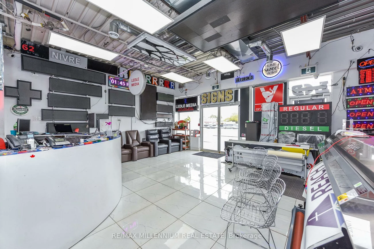 1780, Albion, West Humber-Clairville, Toronto