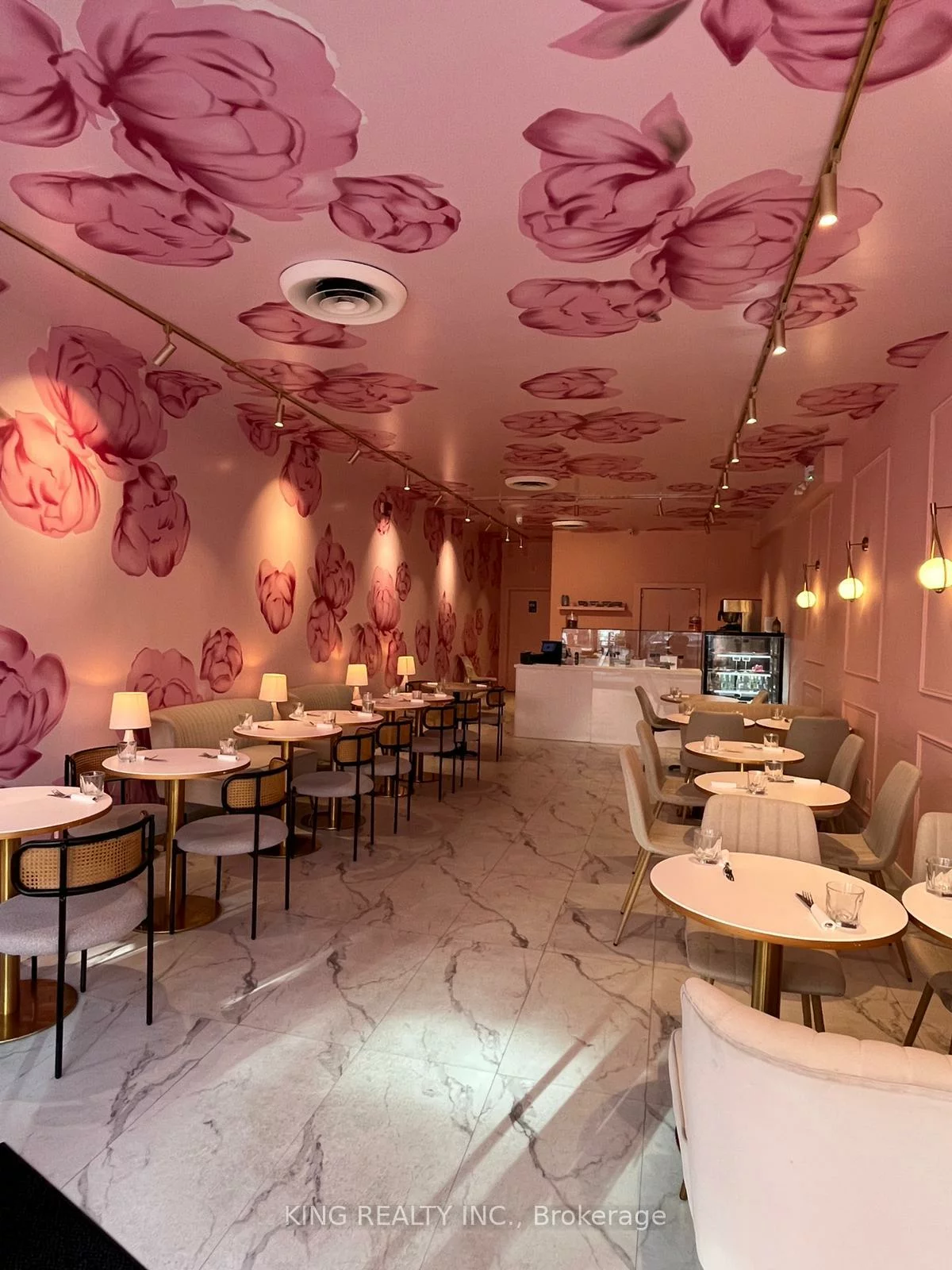 2865, Dundas, Junction Area, Toronto