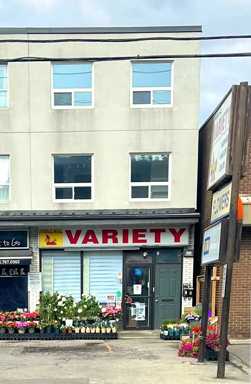 604-606, Marlee, Yorkdale-Glen Park, Toronto