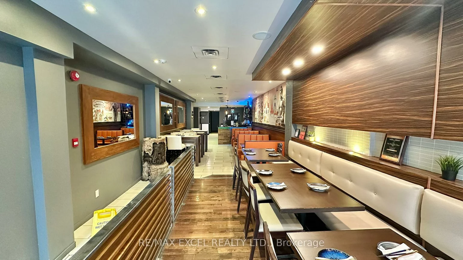 3032, Dundas, Junction Area, Toronto