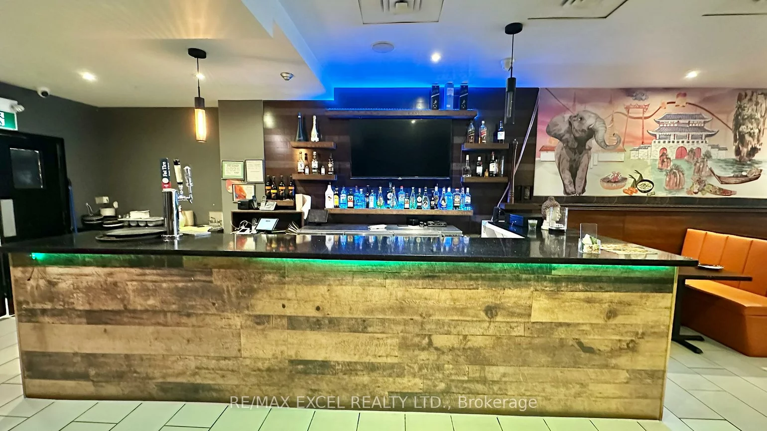 3032, Dundas, Junction Area, Toronto