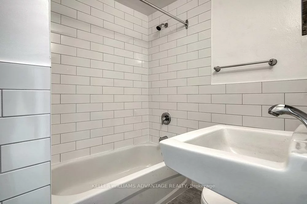 24, Indian Road, High Park North, Toronto