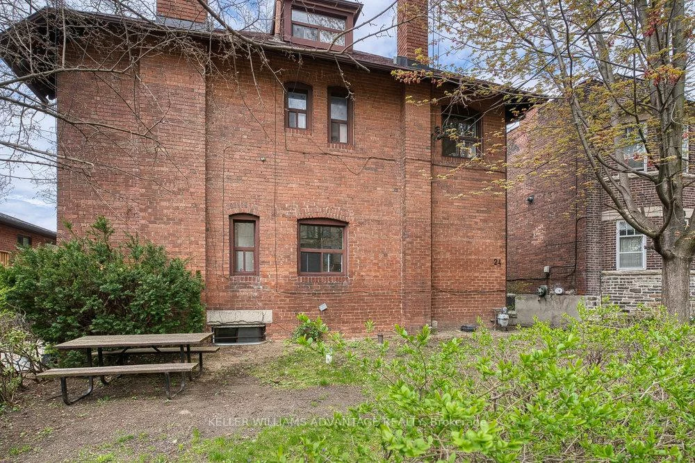 24, Indian Road, High Park North, Toronto