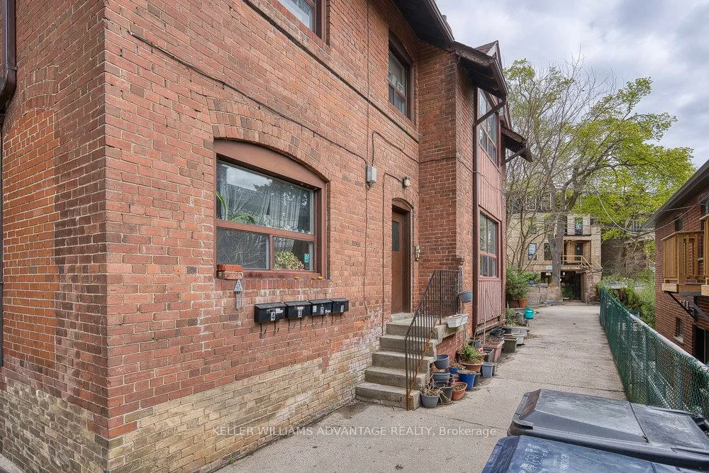 24, Indian Road, High Park North, Toronto