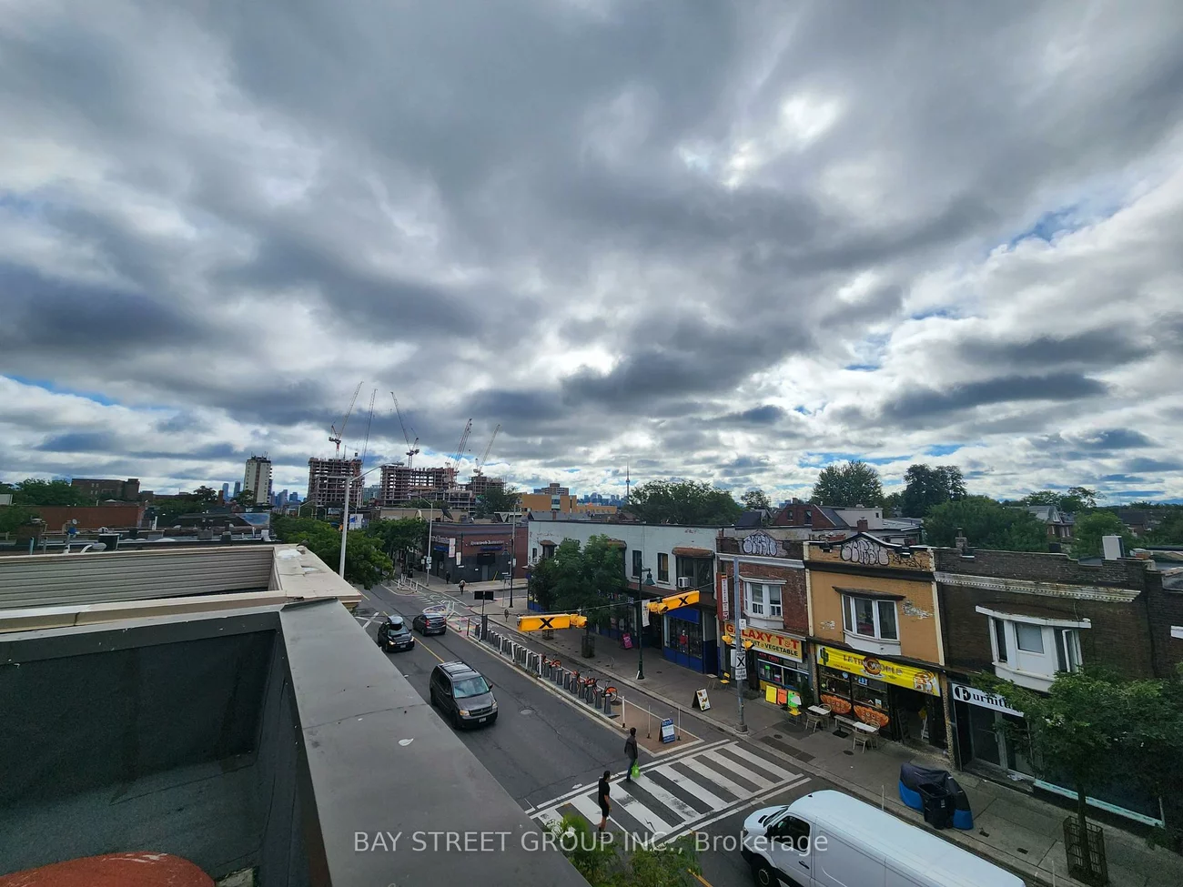 1266, Bloor, Dovercourt-Wallace Emerson-Junction, Toronto