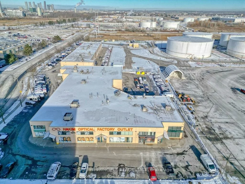 1270, Finch, York University Heights, Toronto