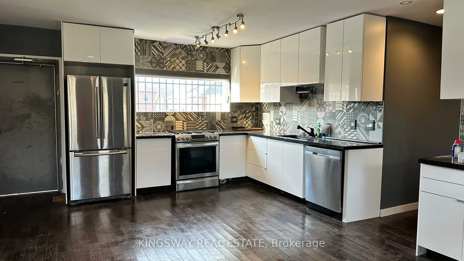 3140, Lake Shore, New Toronto, Toronto