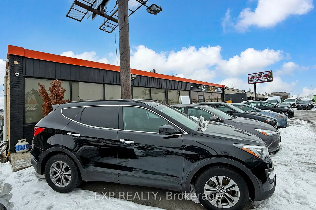 32, Stoffel, West Humber-Clairville, Toronto