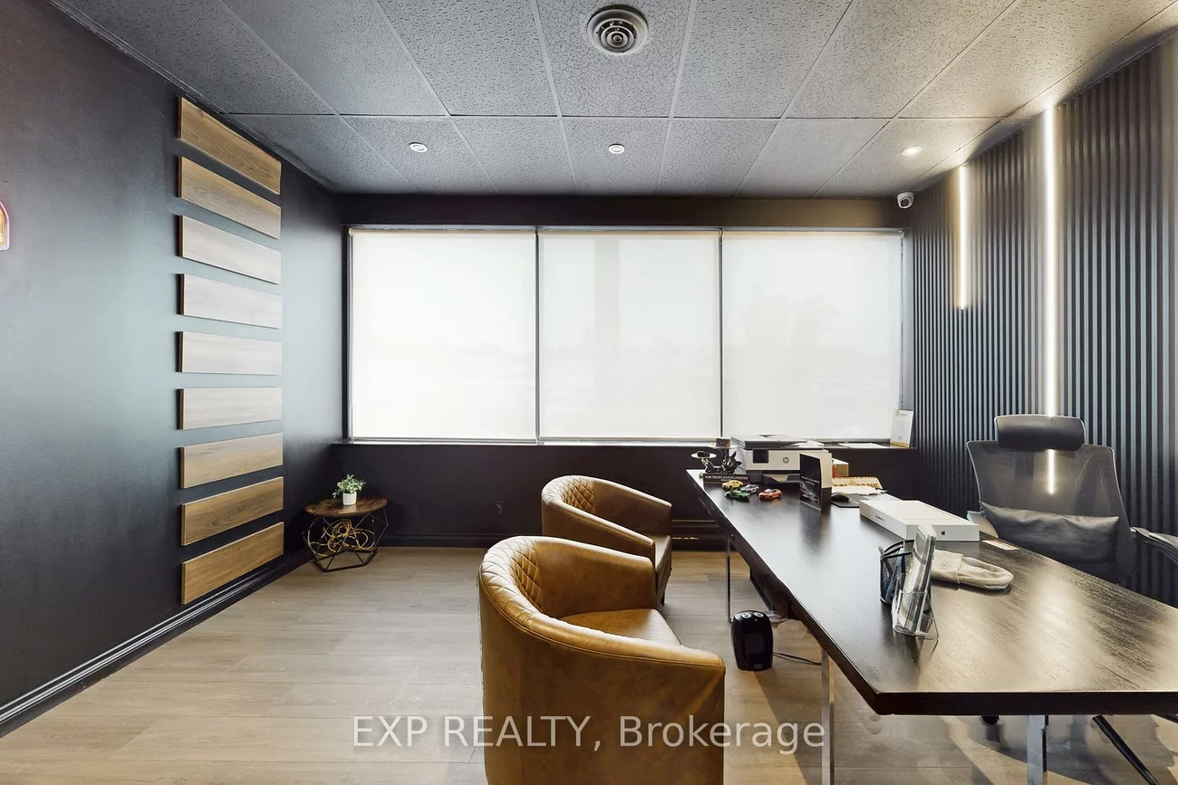 32, Stoffel, West Humber-Clairville, Toronto