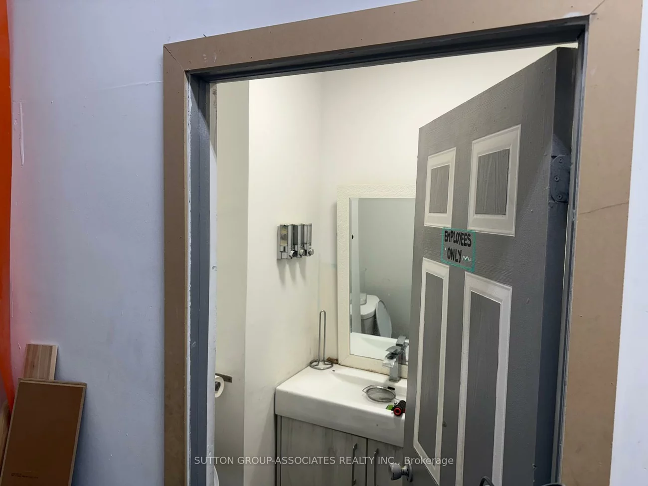 74, Royal York, Mimico, Toronto