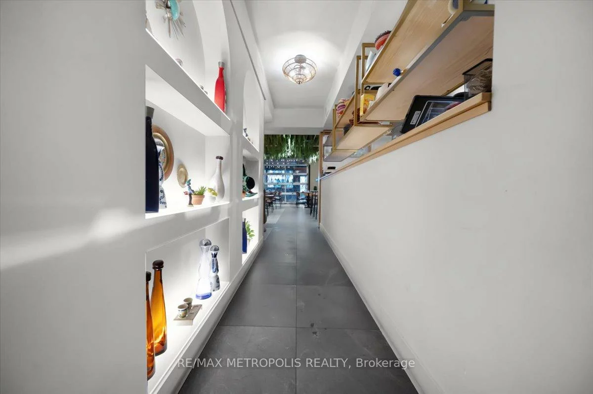 1226, King, South Parkdale, Toronto