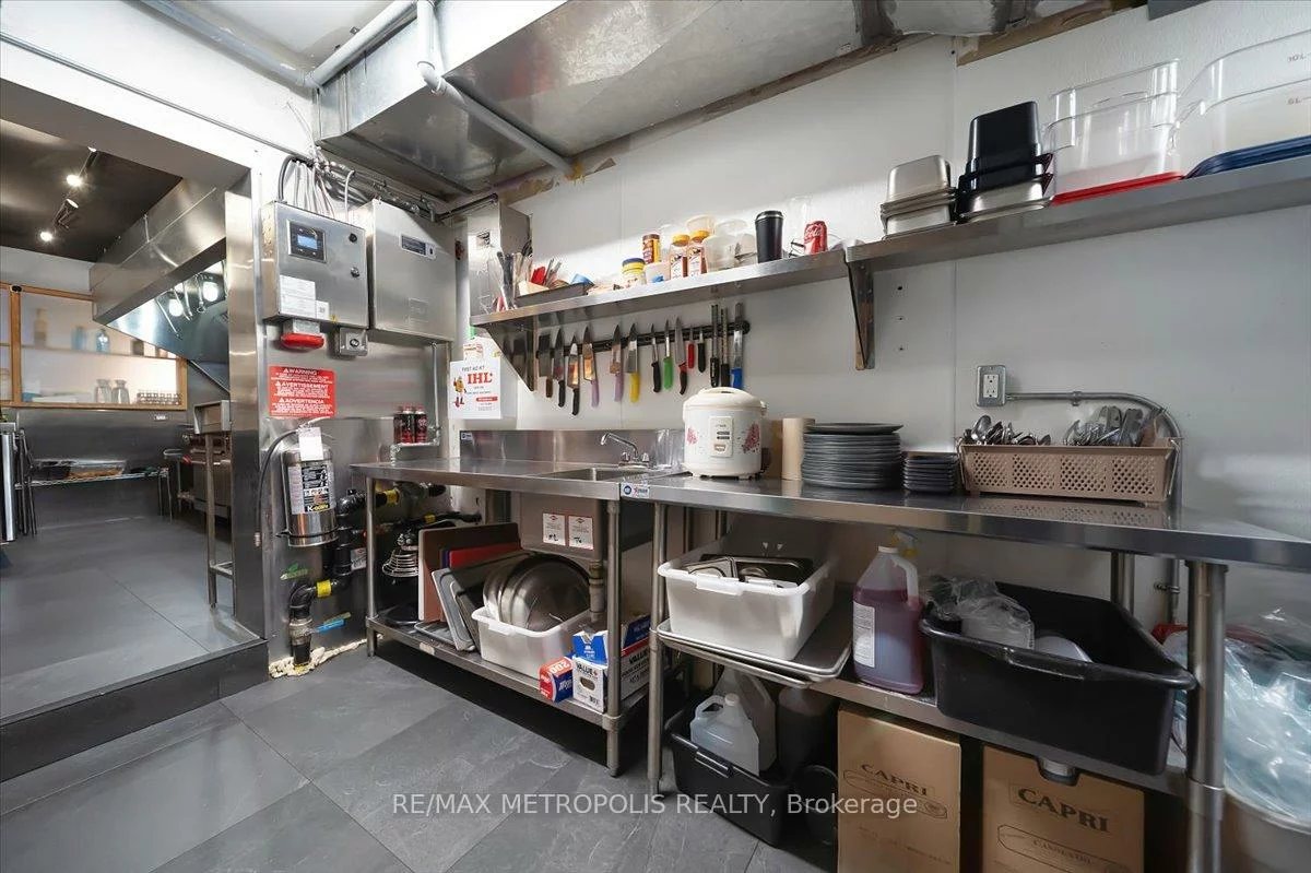 1226, King, South Parkdale, Toronto