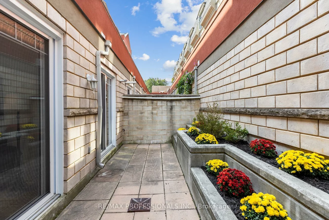 3400, Lake Shore, Long Branch, Toronto