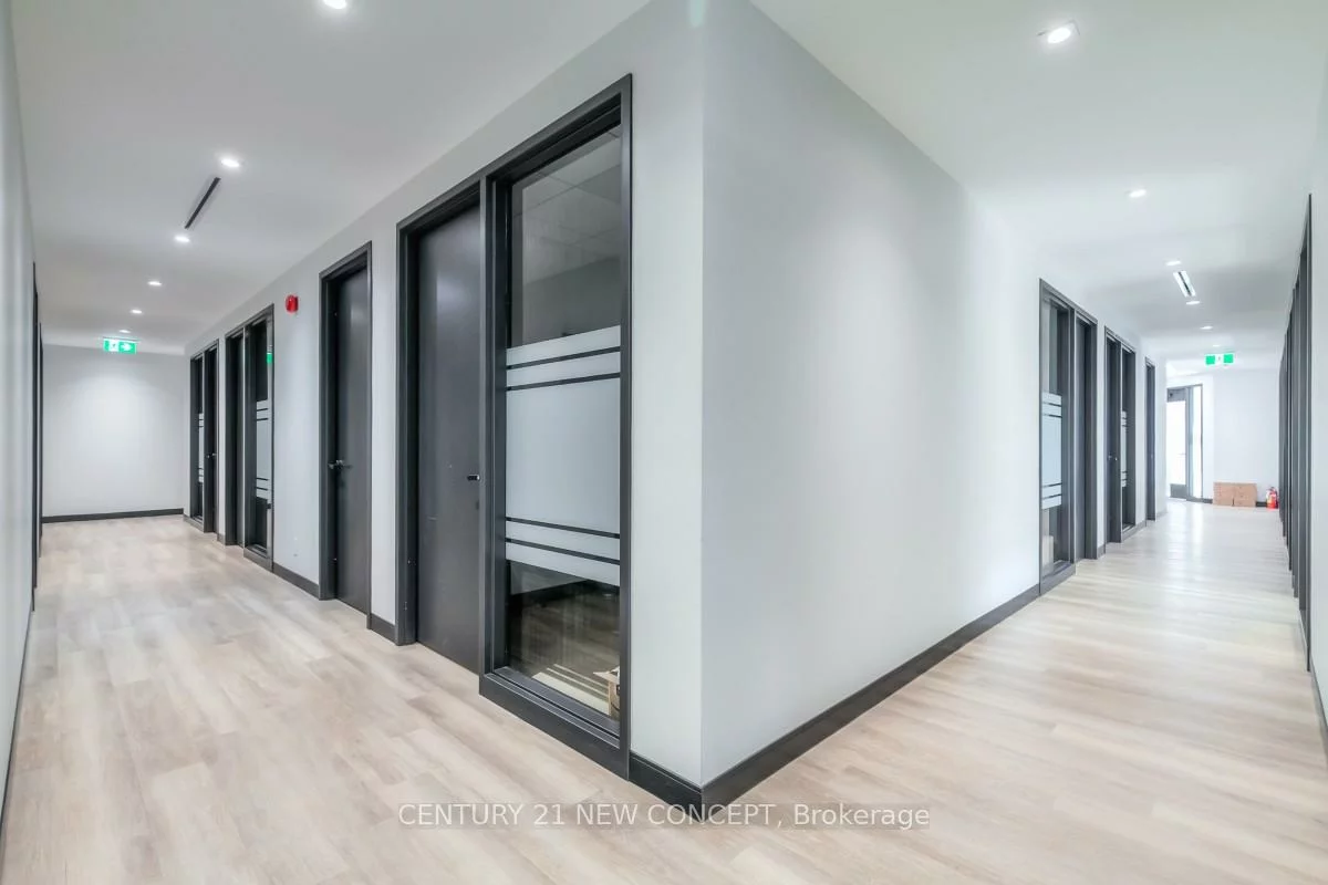 4250, Weston, Humber Summit, Toronto