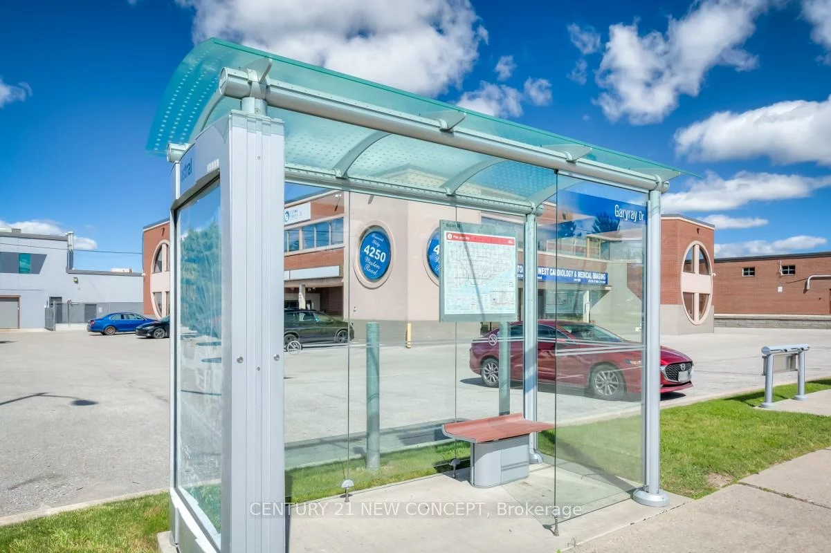 4250, Weston, Humber Summit, Toronto