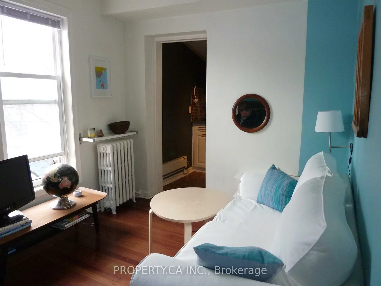 22, Brad, Junction Area, Toronto