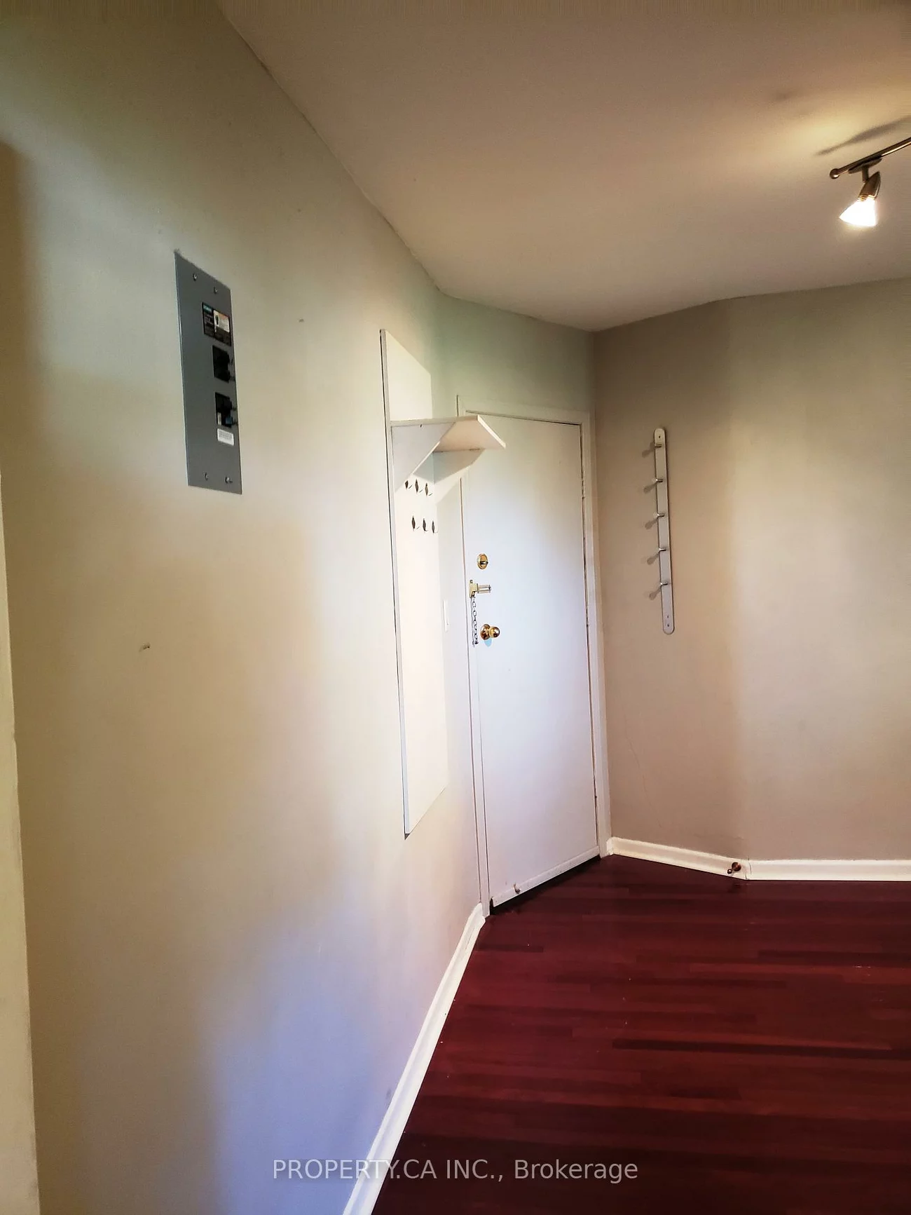 22, Brad, Junction Area, Toronto