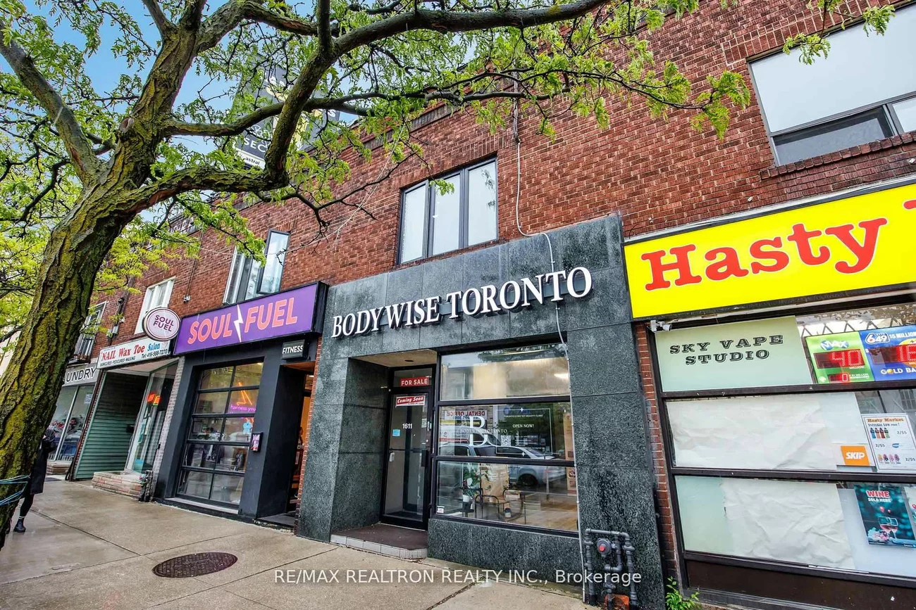 1611, Bloor, High Park-Swansea, Toronto