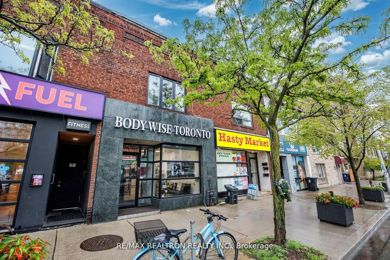 1611, Bloor, High Park-Swansea, Toronto