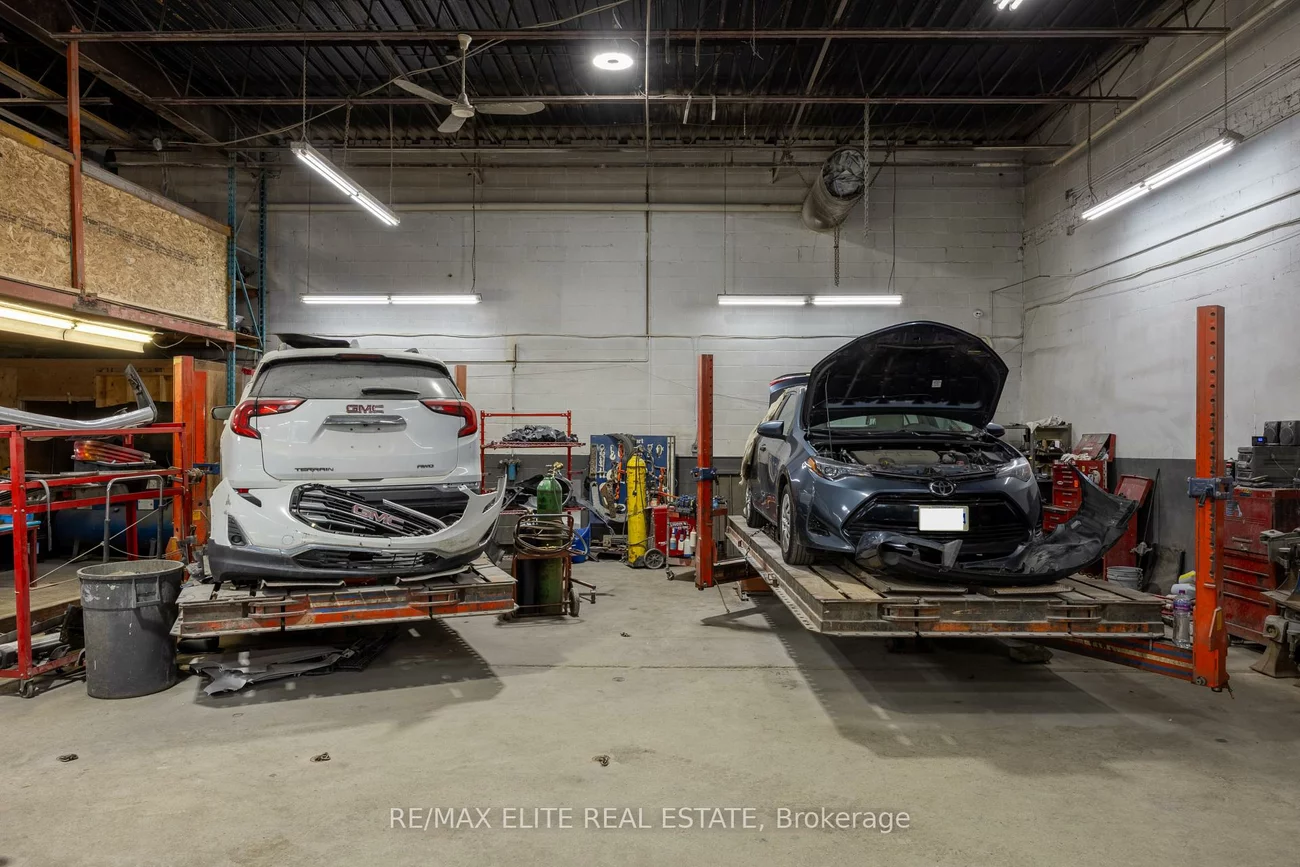 20, Jenet, Dovercourt-Wallace Emerson-Junction, Toronto