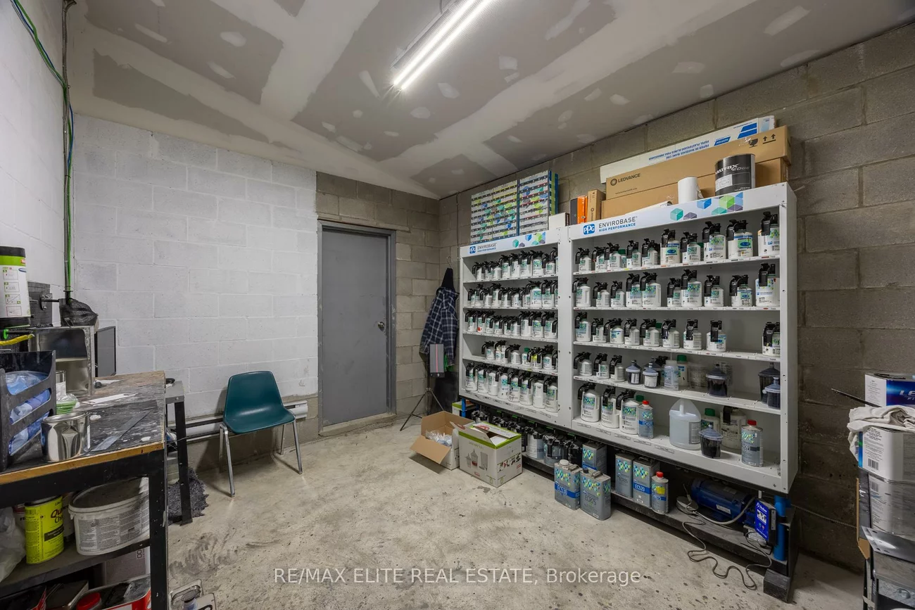 20, Jenet, Dovercourt-Wallace Emerson-Junction, Toronto