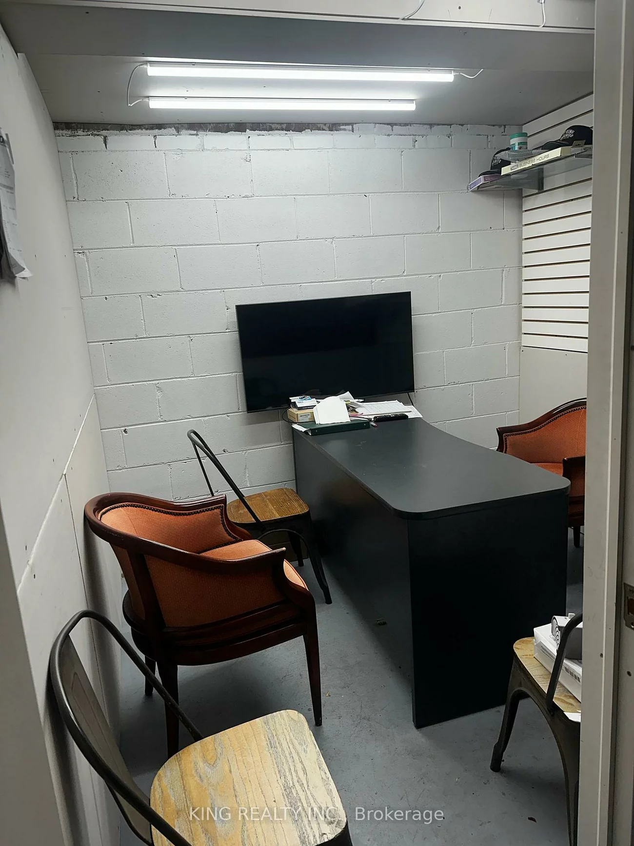 2372, Lake Shore, Mimico, Toronto