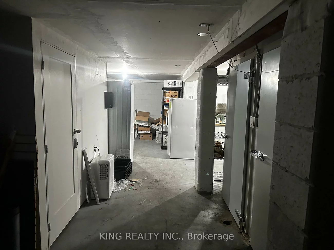 2372, Lake Shore, Mimico, Toronto