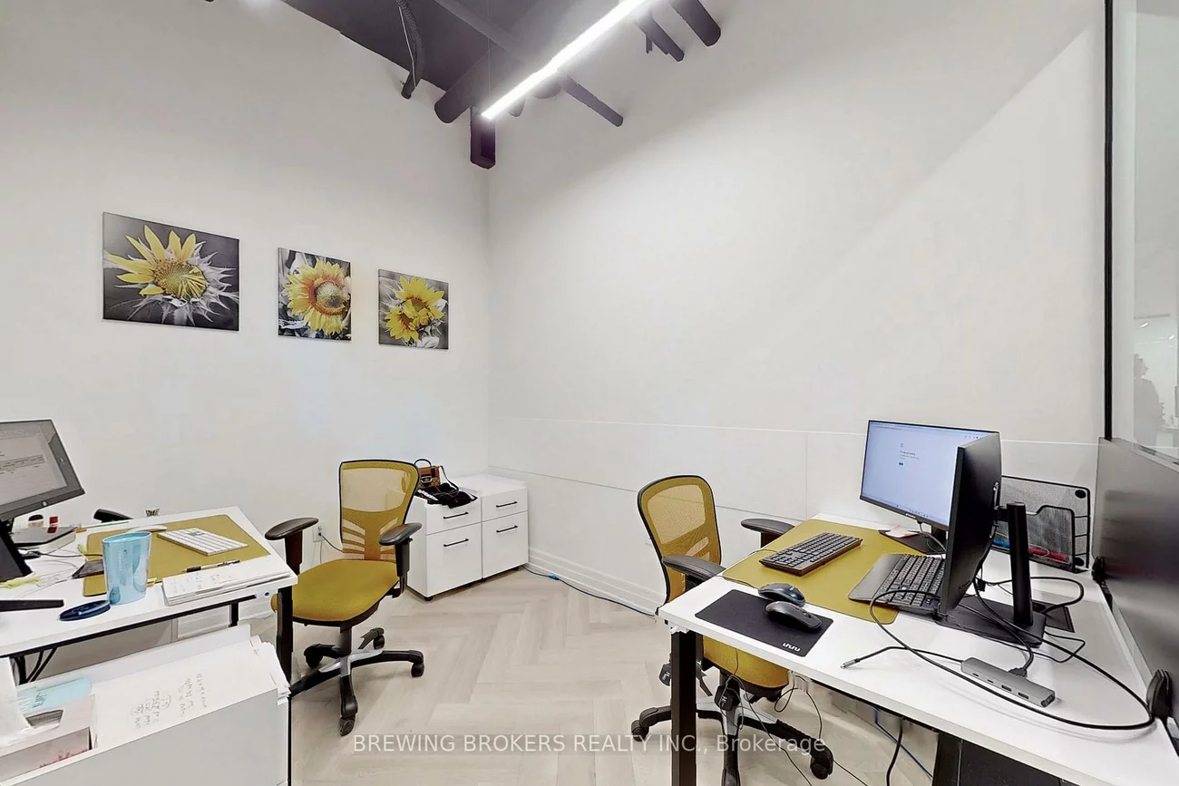 1275, Finch, York University Heights, Toronto