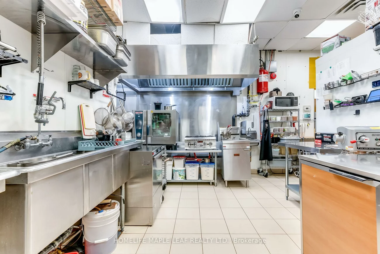 2930, Islington, Humber Summit, Toronto