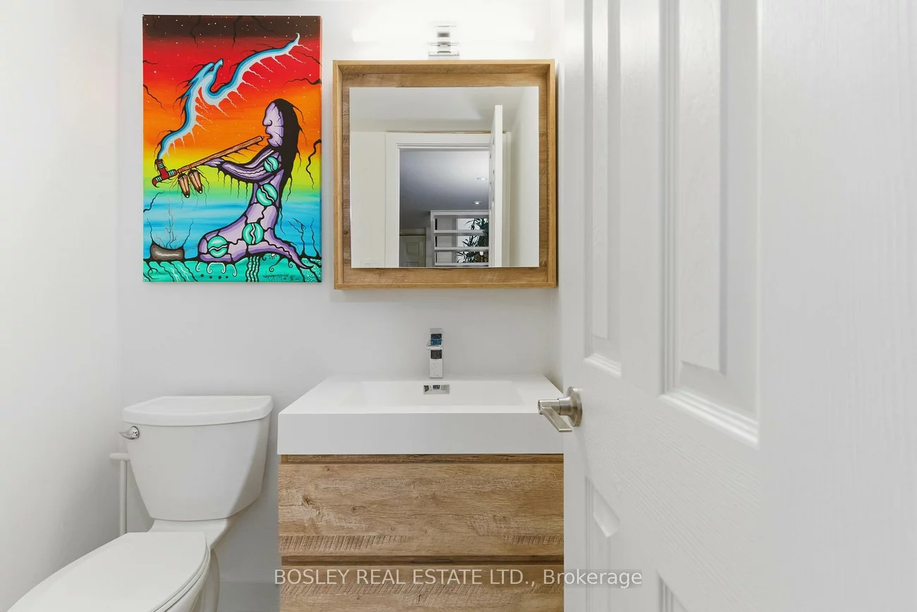 347, Sorauren, Roncesvalles, Toronto