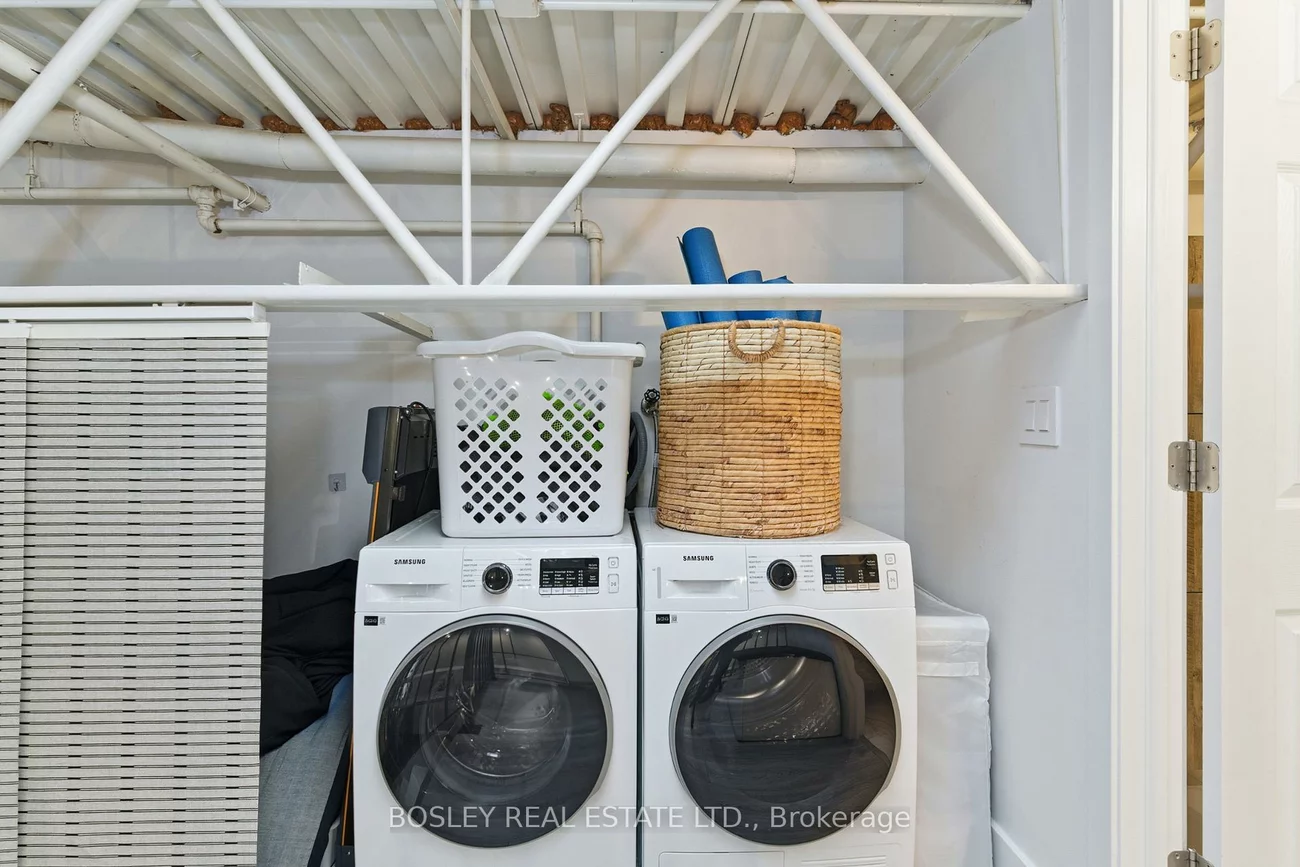 347, Sorauren, Roncesvalles, Toronto