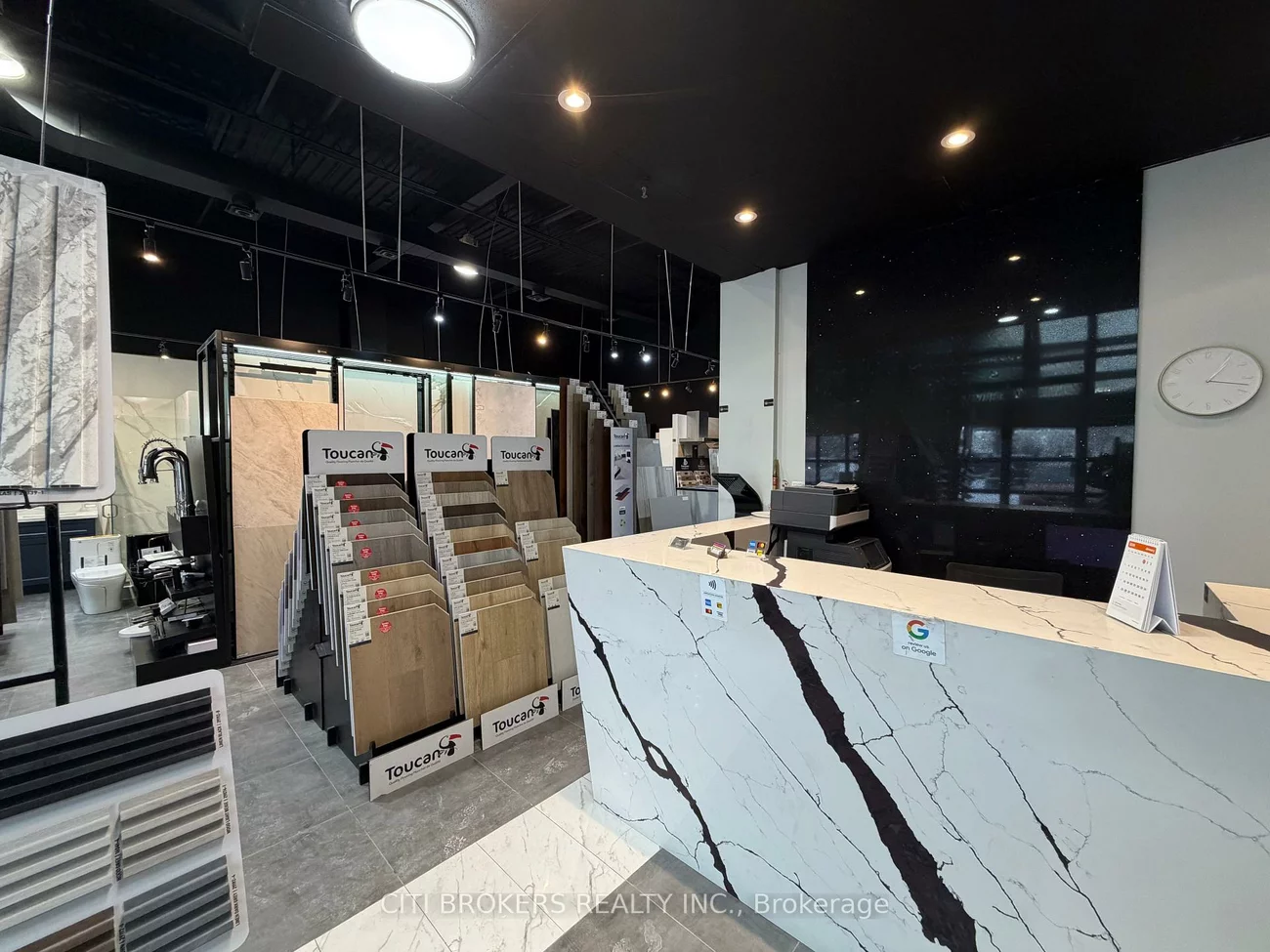 6805, Steeles, West Humber-Clairville, Toronto