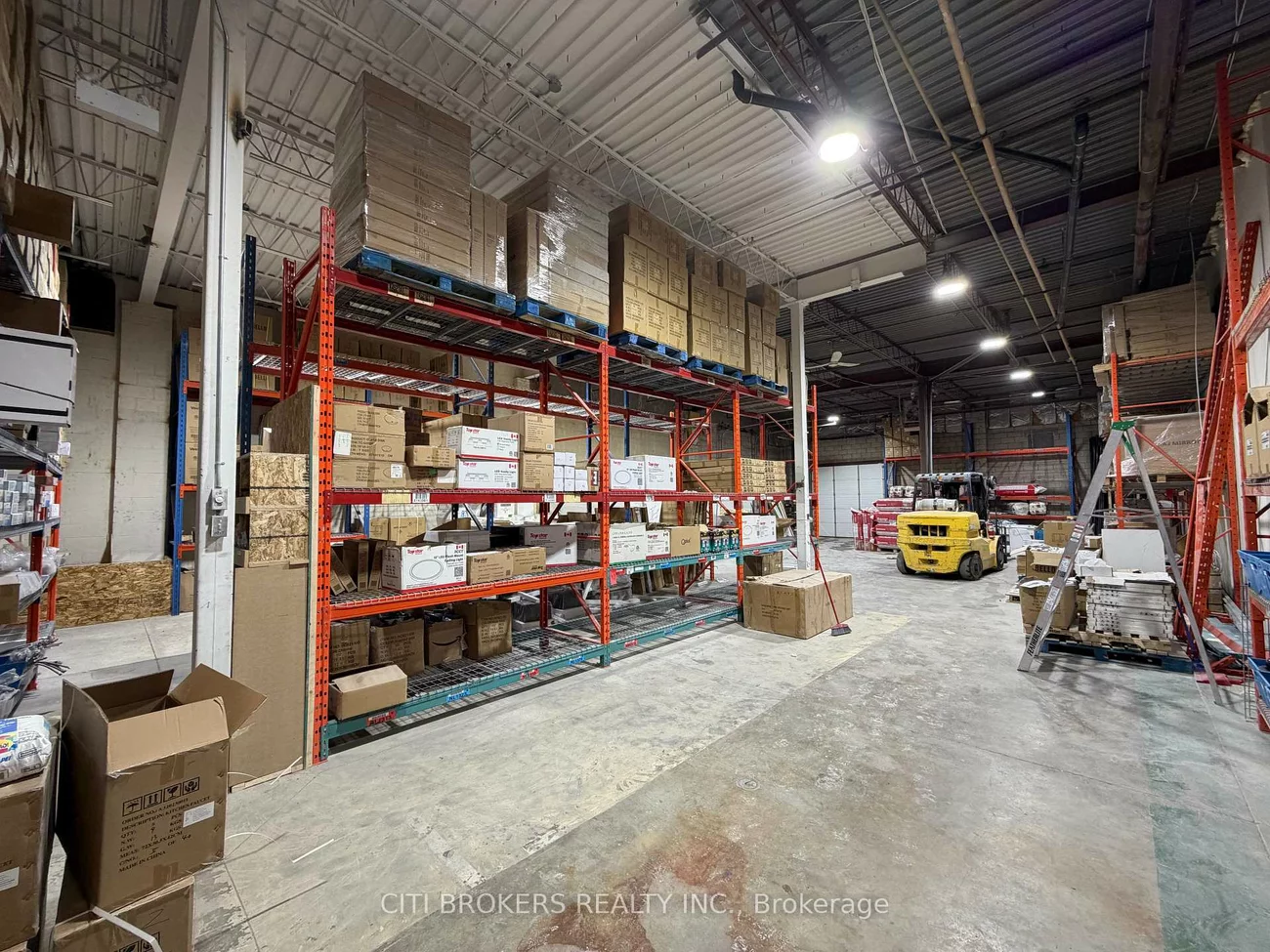 6805, Steeles, West Humber-Clairville, Toronto