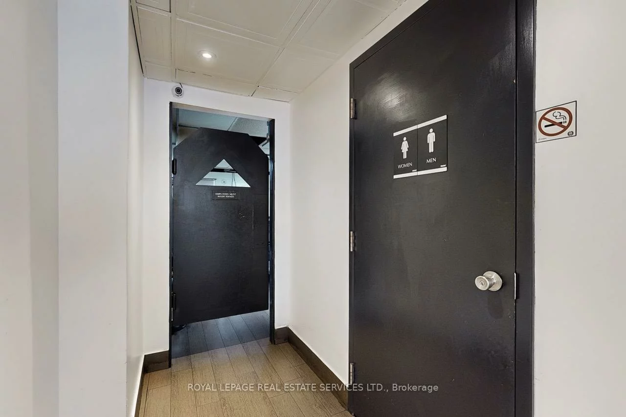 2184, Bloor, High Park North, Toronto