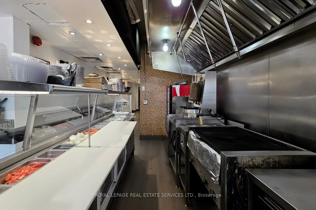 2184, Bloor, High Park North, Toronto