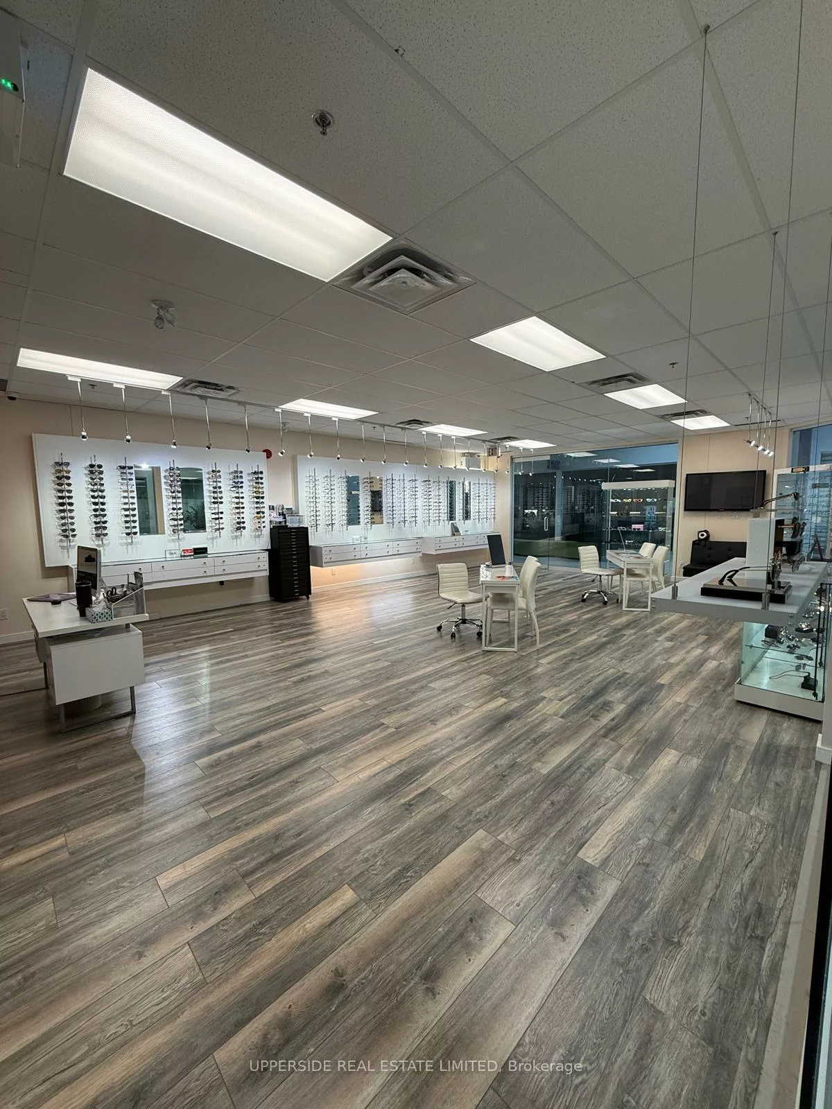 2, Champagne, York University Heights, Toronto