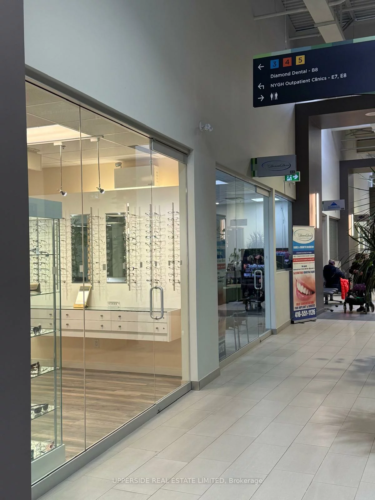 2, Champagne, York University Heights, Toronto