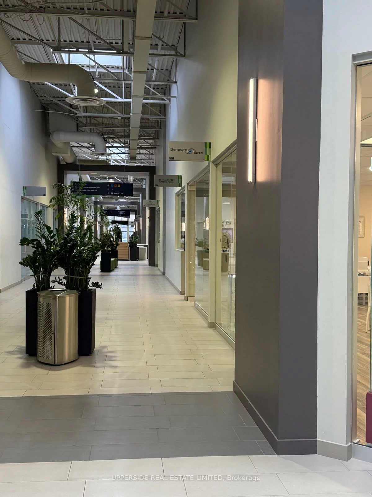 2, Champagne, York University Heights, Toronto