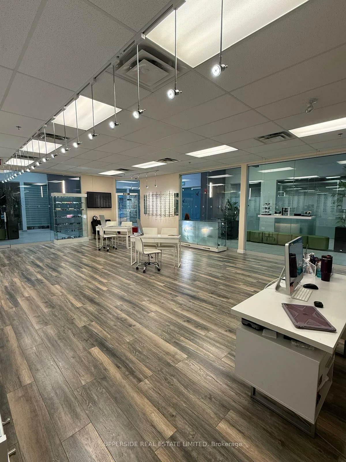 2, Champagne, York University Heights, Toronto