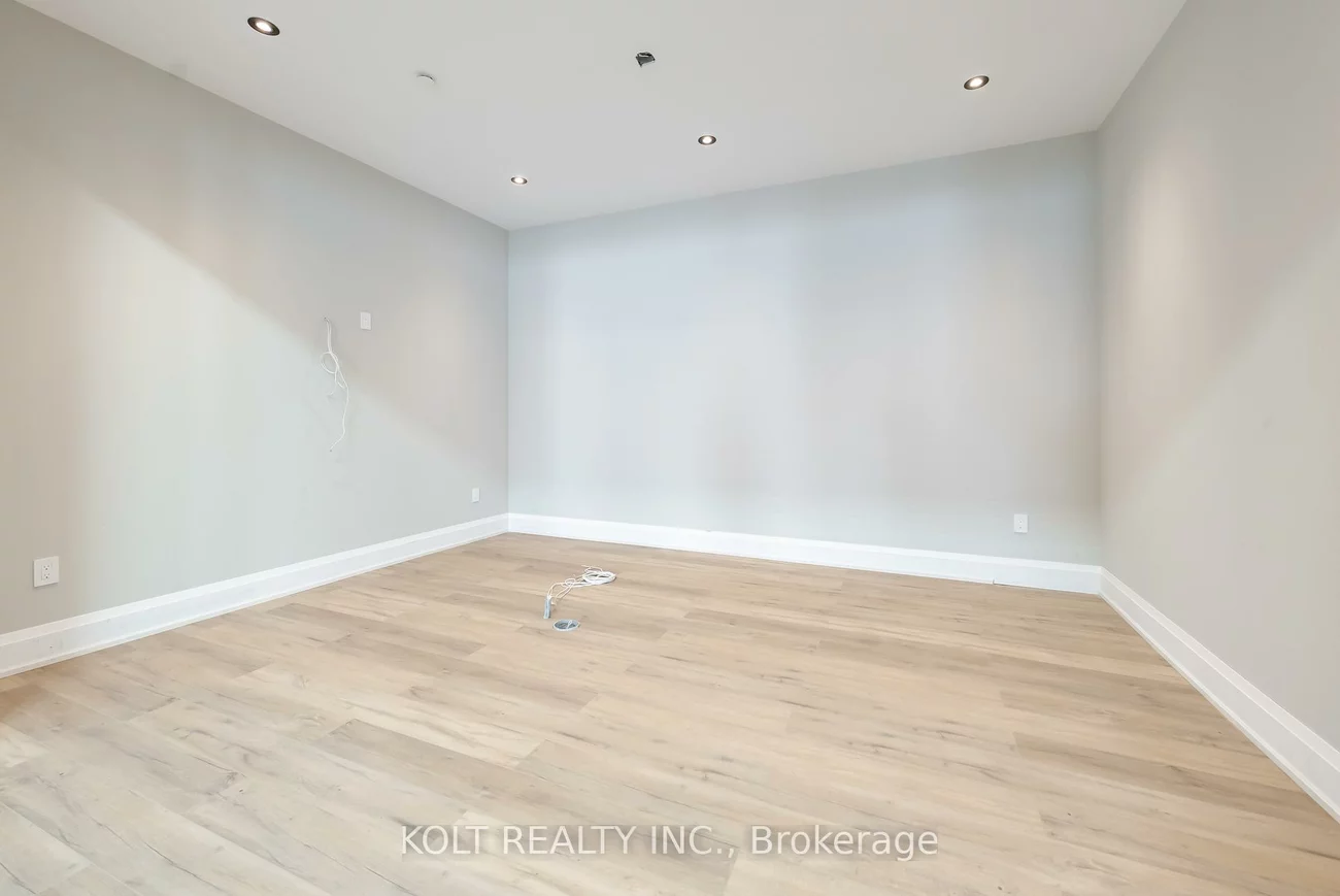 67, Westmore, West Humber-Clairville, Toronto