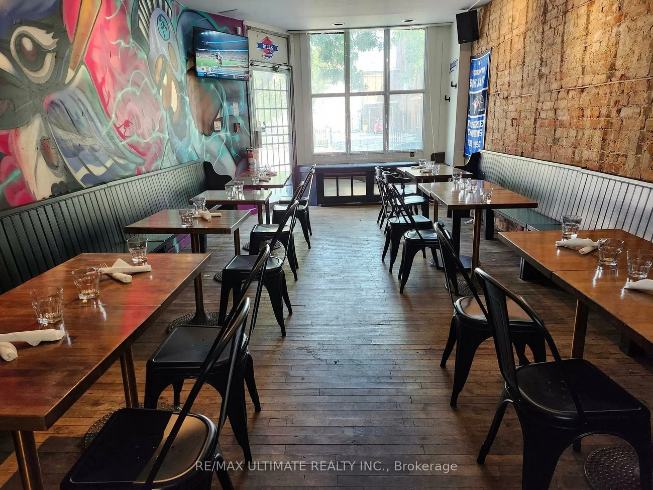 1627, Dupont, Dovercourt-Wallace Emerson-Junction, Toronto