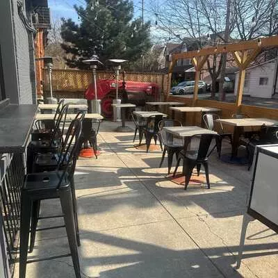 1627, Dupont, Dovercourt-Wallace Emerson-Junction, Toronto