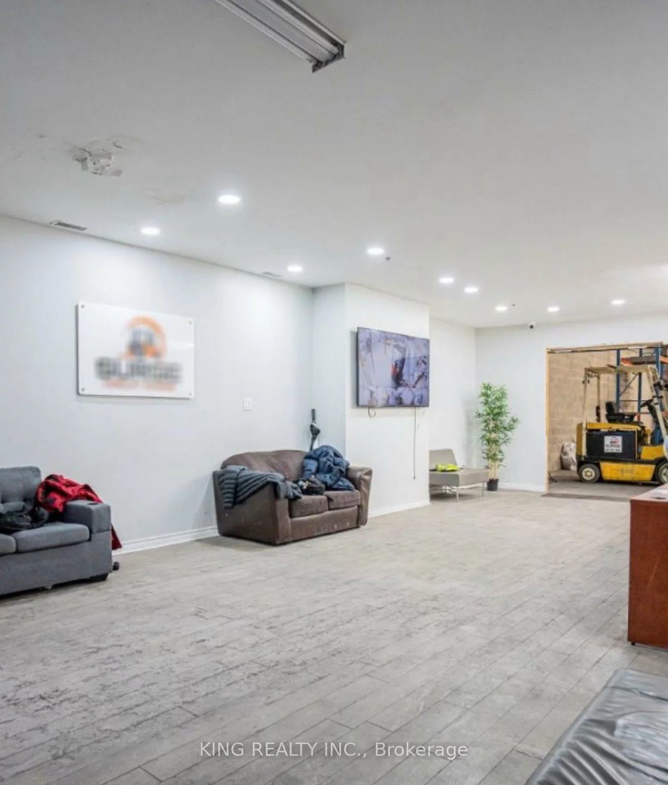 67, Westmore, West Humber-Clairville, Toronto