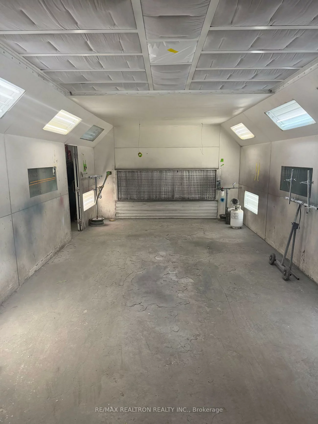 132-134, Limestone, York University Heights, Toronto