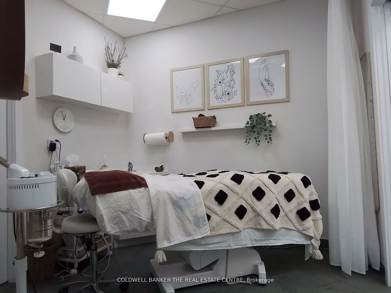 1280, Finch, York University Heights, Toronto