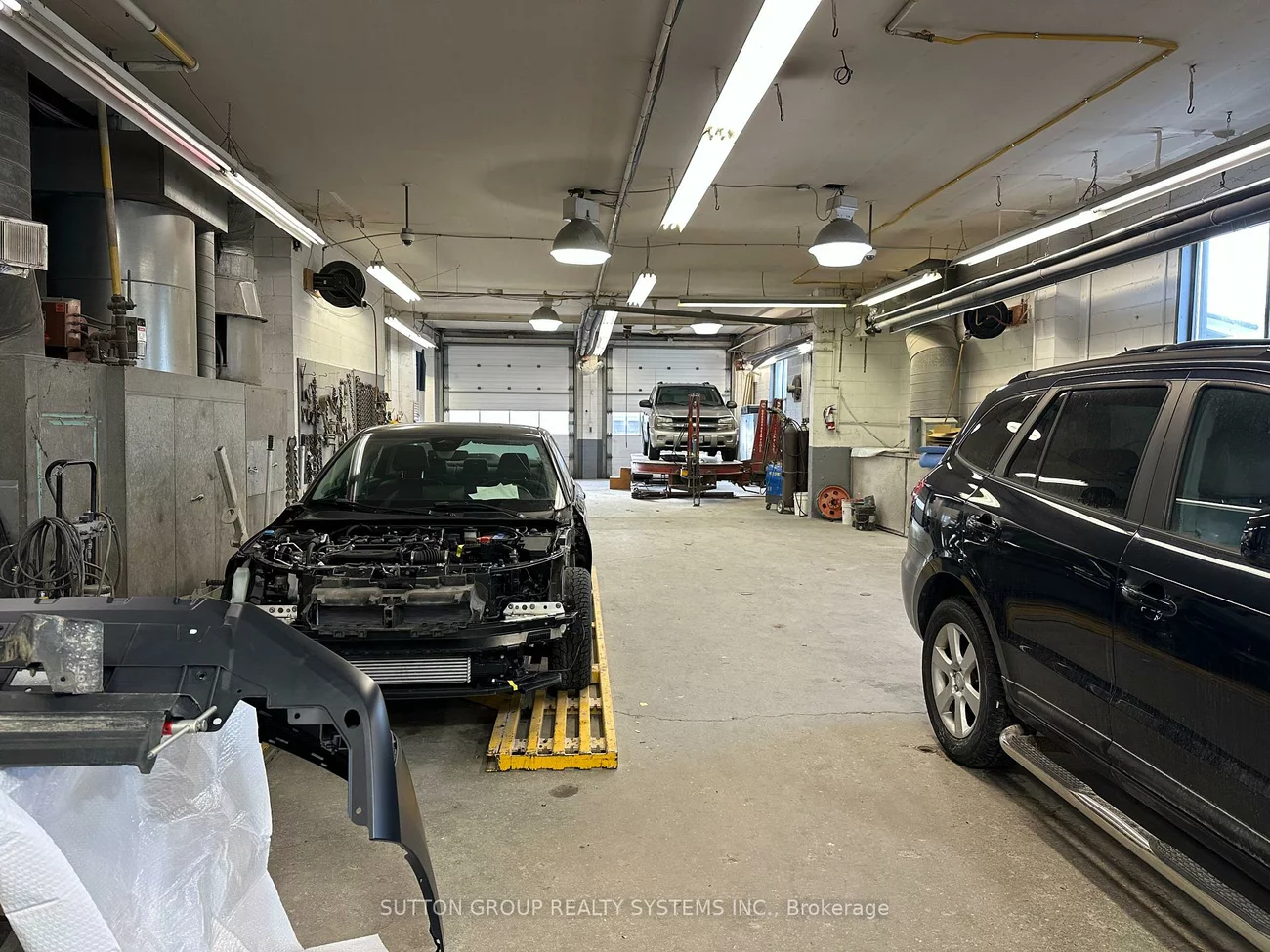 25 & 29, Milford, Brookhaven-Amesbury, Toronto