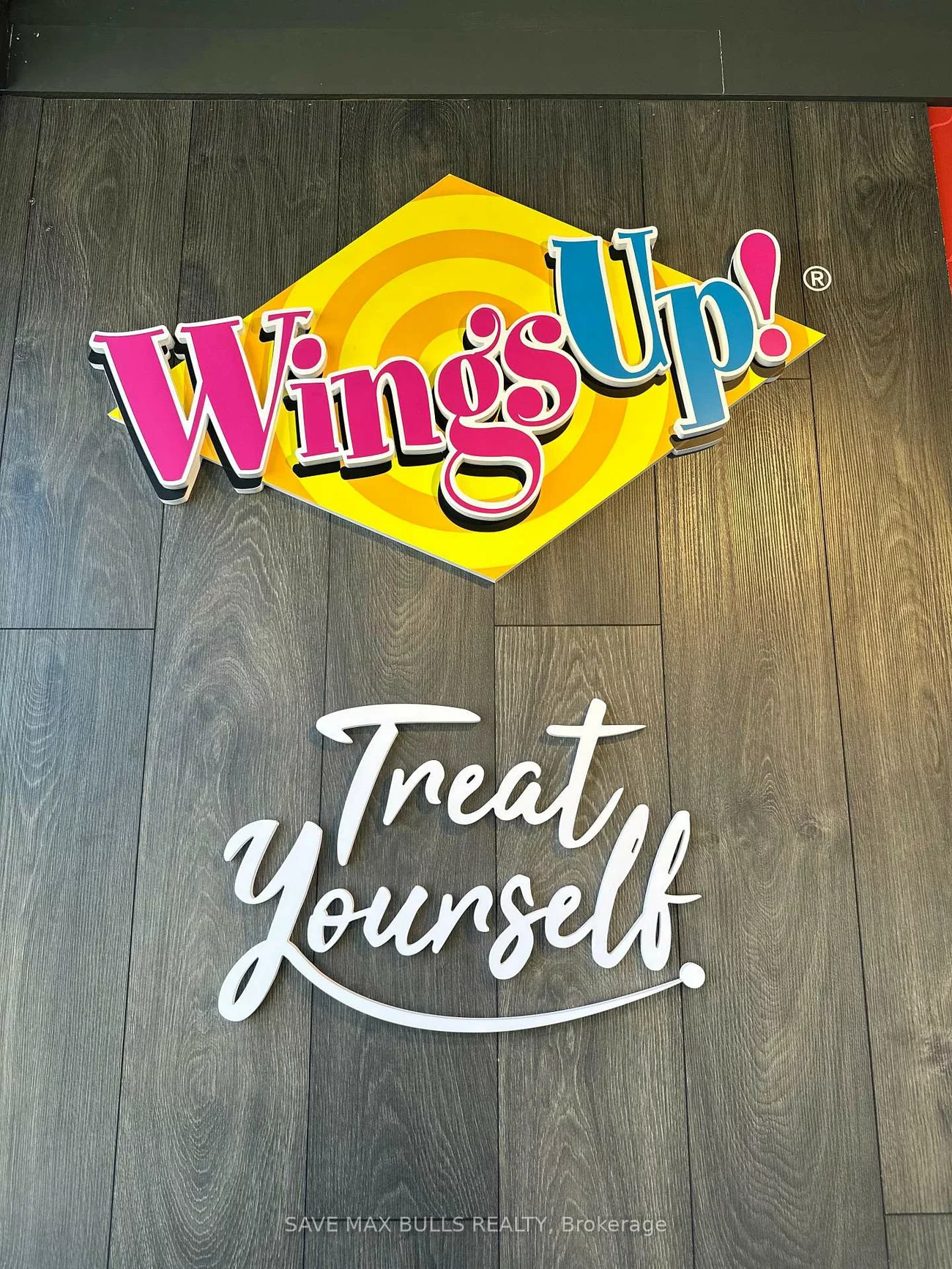 1733, Bloor, High Park-Swansea, Toronto